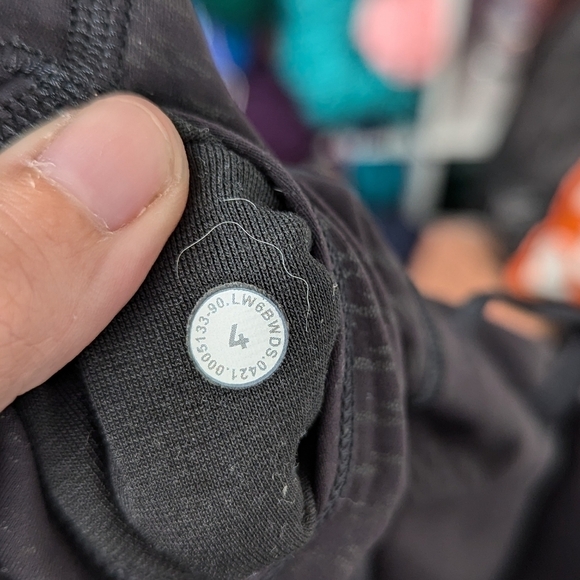 Lululemon Wunder Train High rise crop shapeshifter foil 23" size 4 - Picture 5 of 5